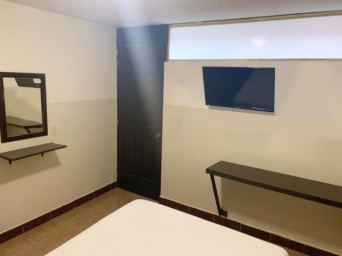 Hotel Paraiso Inn Tehuacan Bagian luar foto