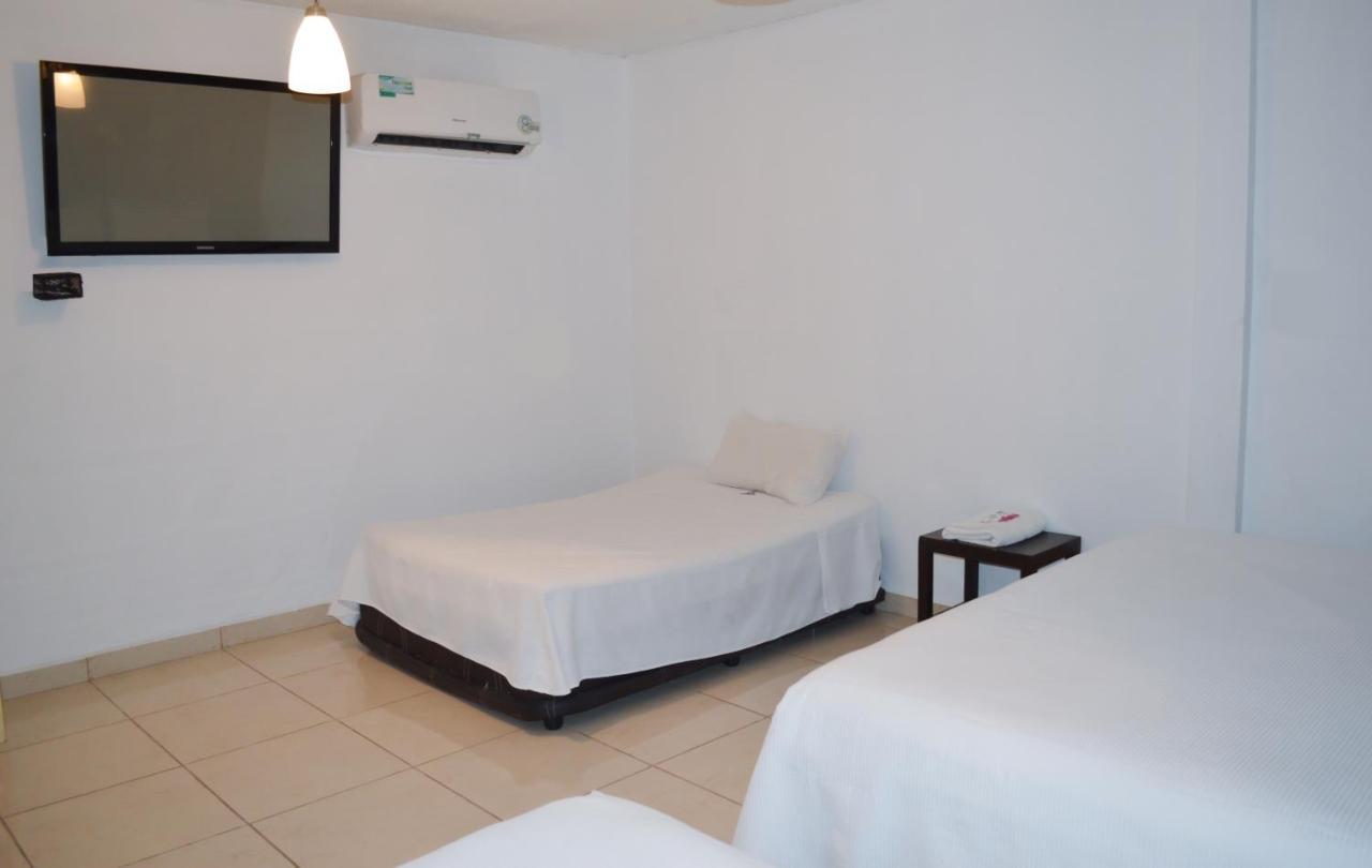 Hotel Paraiso Inn Tehuacan Bagian luar foto